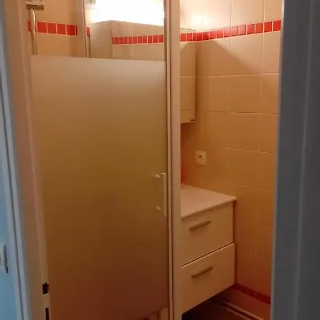 Le De La Apartamento *